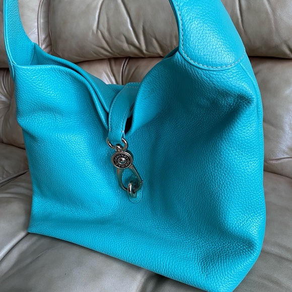 Dooney & Bourke Belvedere & Kisslock Wallet Spearmint/Tiffany Leather - Picture 15 of 15